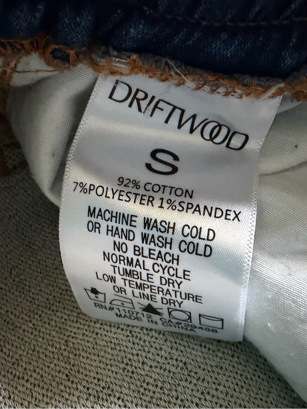 Driftwood Floral Embroidered Denim Joggers Jeans Women Sz S Free People EUC - Picture 3 of 13